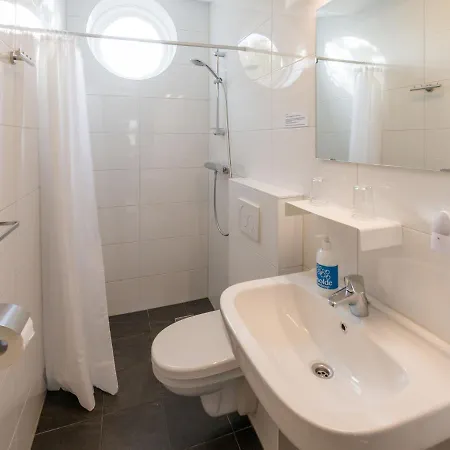 Appartamento Lovely In With Many Facilities Within Walking Distance